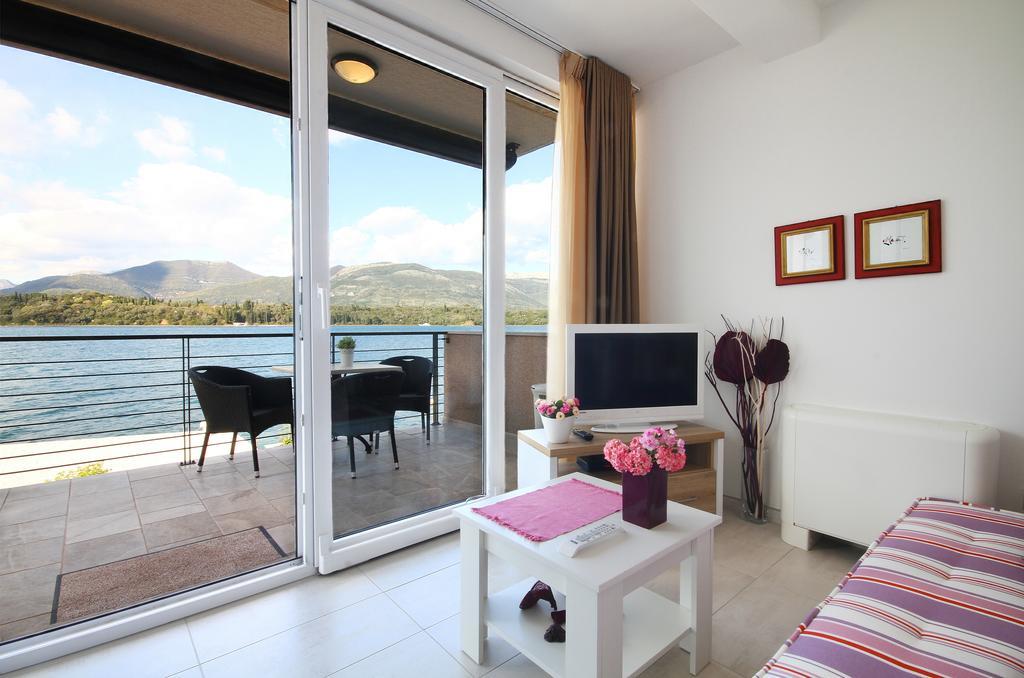 Aruba Apartments Tivat Ruang foto