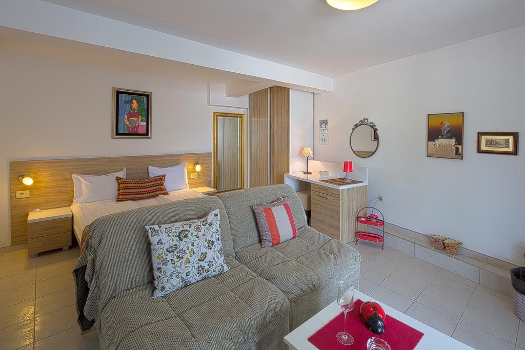 Aruba Apartments Tivat Bagian luar foto