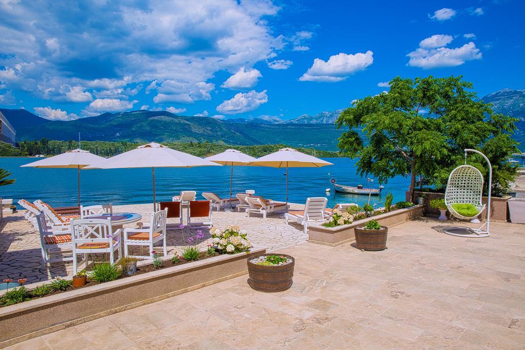 Aruba Apartments Tivat Bagian luar foto