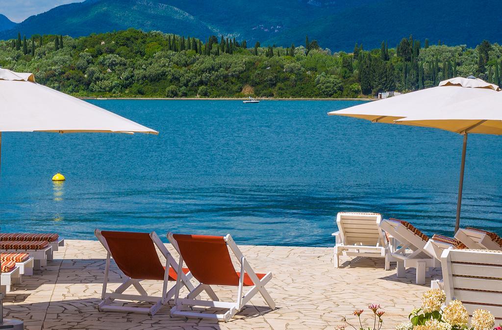 Aruba Apartments Tivat Bagian luar foto
